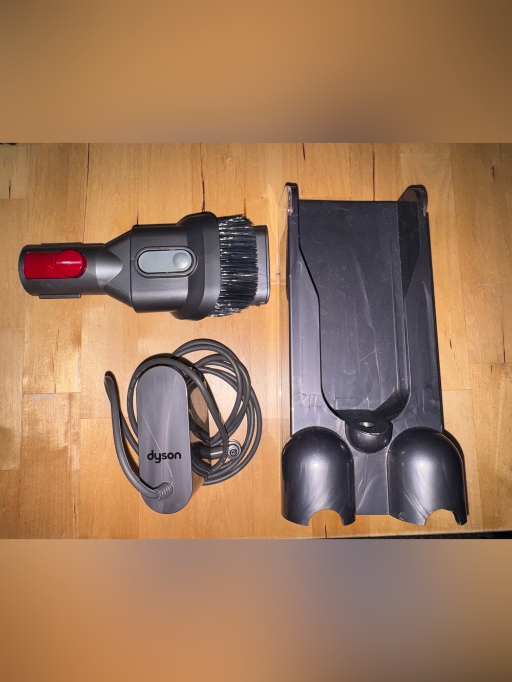 DYSON Vacuum Accessories Kit with Wall Mount Charger in Dark Gray